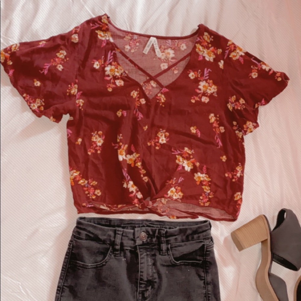 Mudd dressy shirt with knot